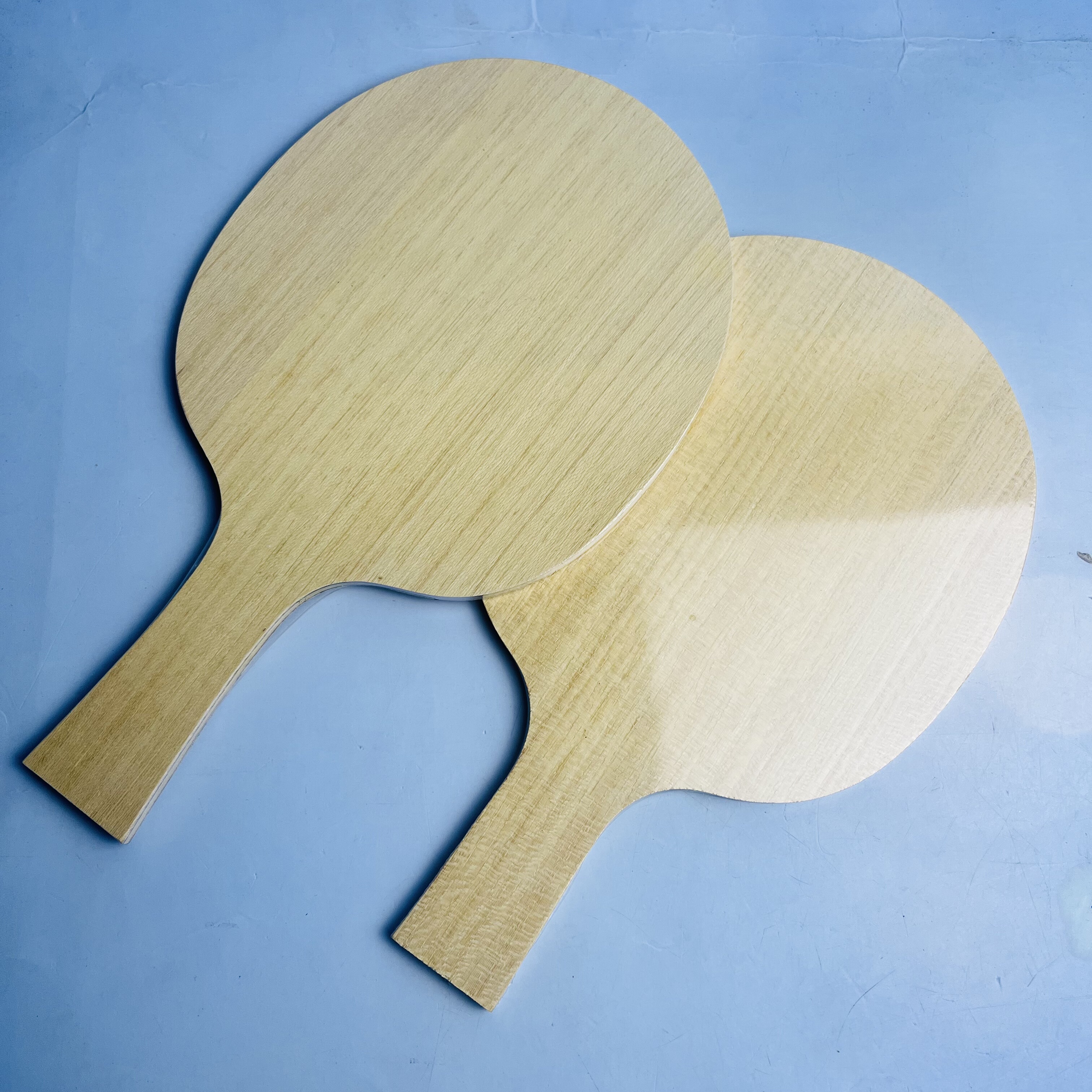 Table Tennis Blade with Limoni - Table Tennis Launcher recension och pris